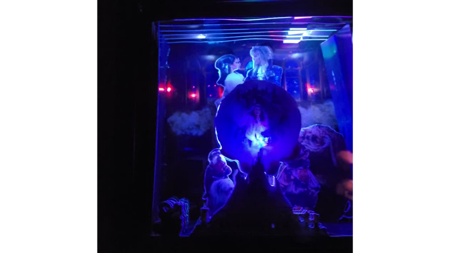 Ultimate & Twisted Ultra-Tech Light Boxes